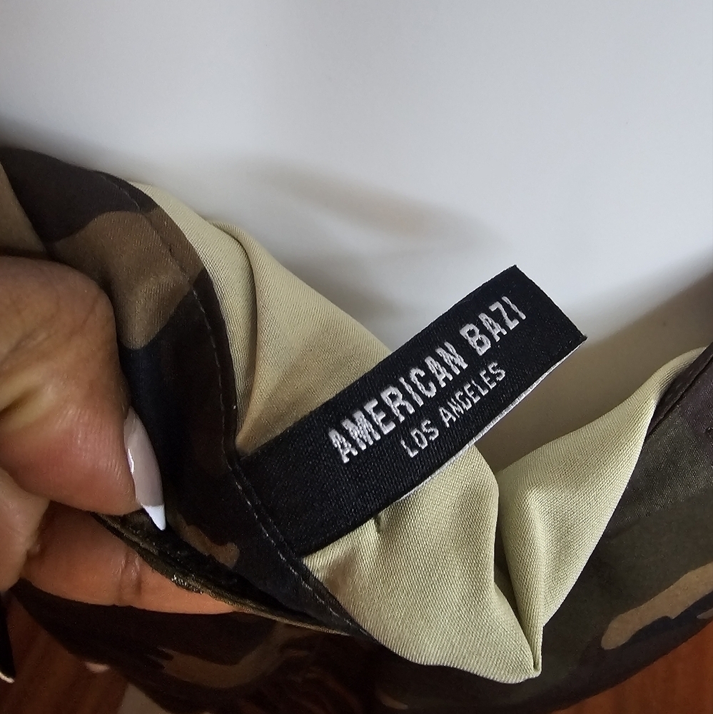 American Bazi Cameo Skirt - Picture 5 of 7
